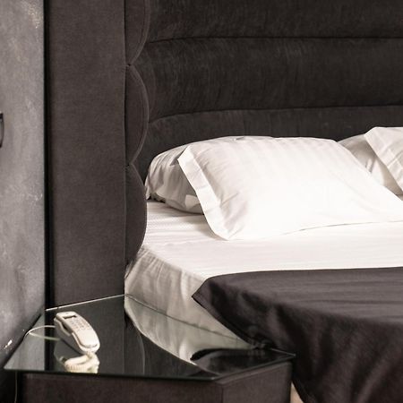 Hotel Paradiso Lago Patria Εξωτερικό φωτογραφία
