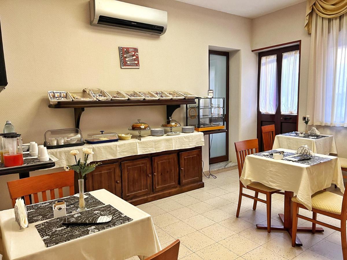 Hotel Paradiso Lago Patria Εξωτερικό φωτογραφία